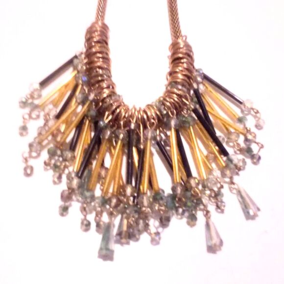 Hera Signed Gold Tone Crystal Tipped Bar Drop Cluster Statement Necklace - Picture 4 of 4